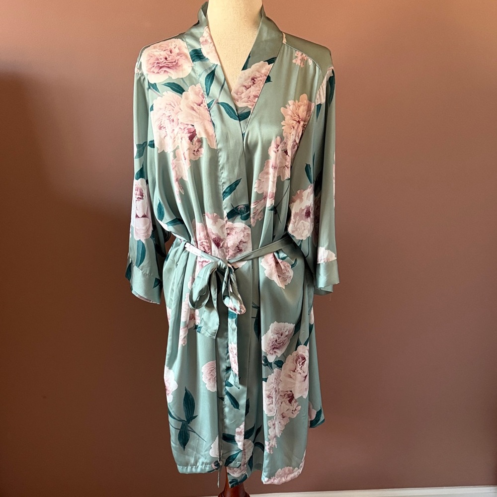 Floral Satin Robe - Green